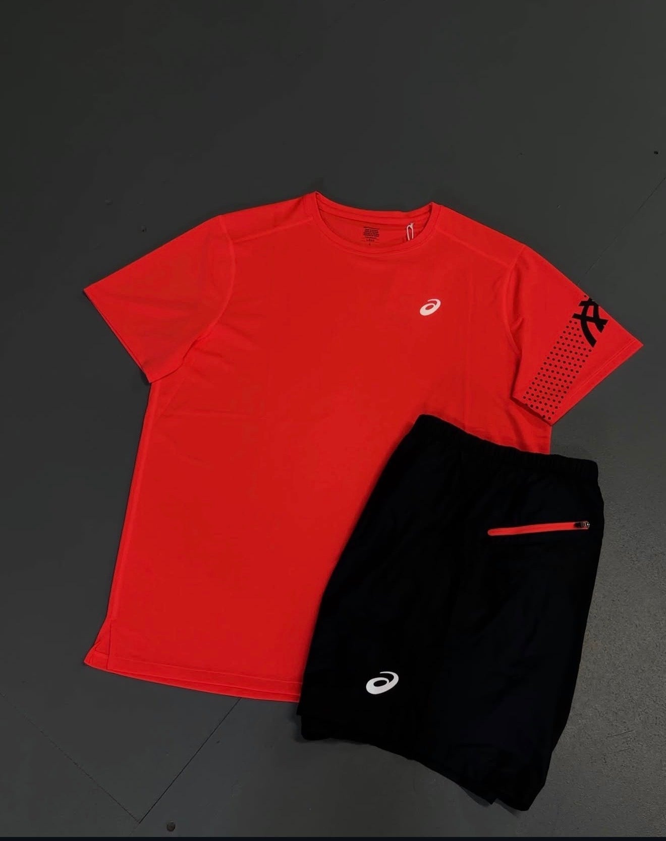 Asics Icon T-Shirt and Shorts