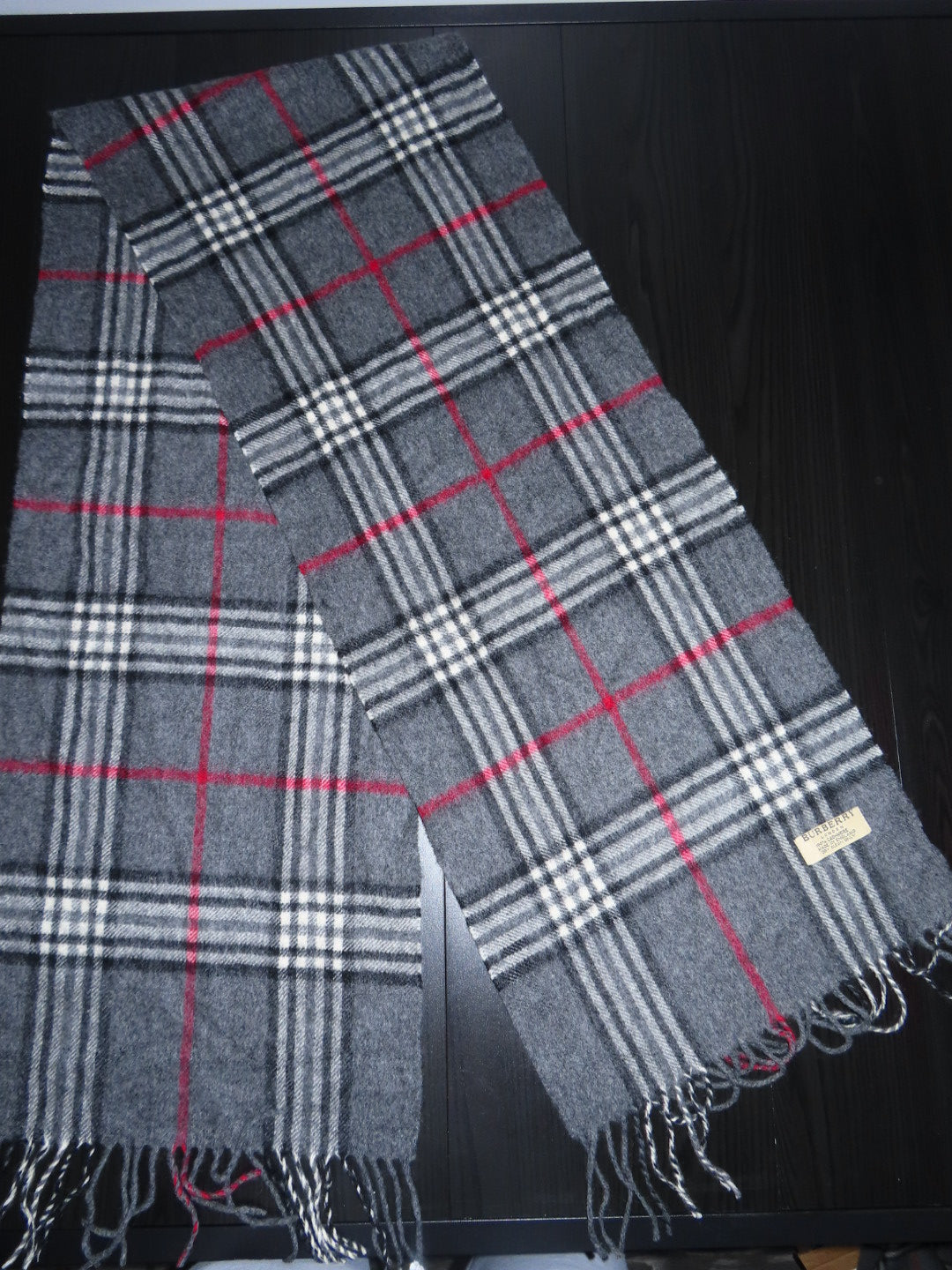 100% Cashmere Burberry Scarf