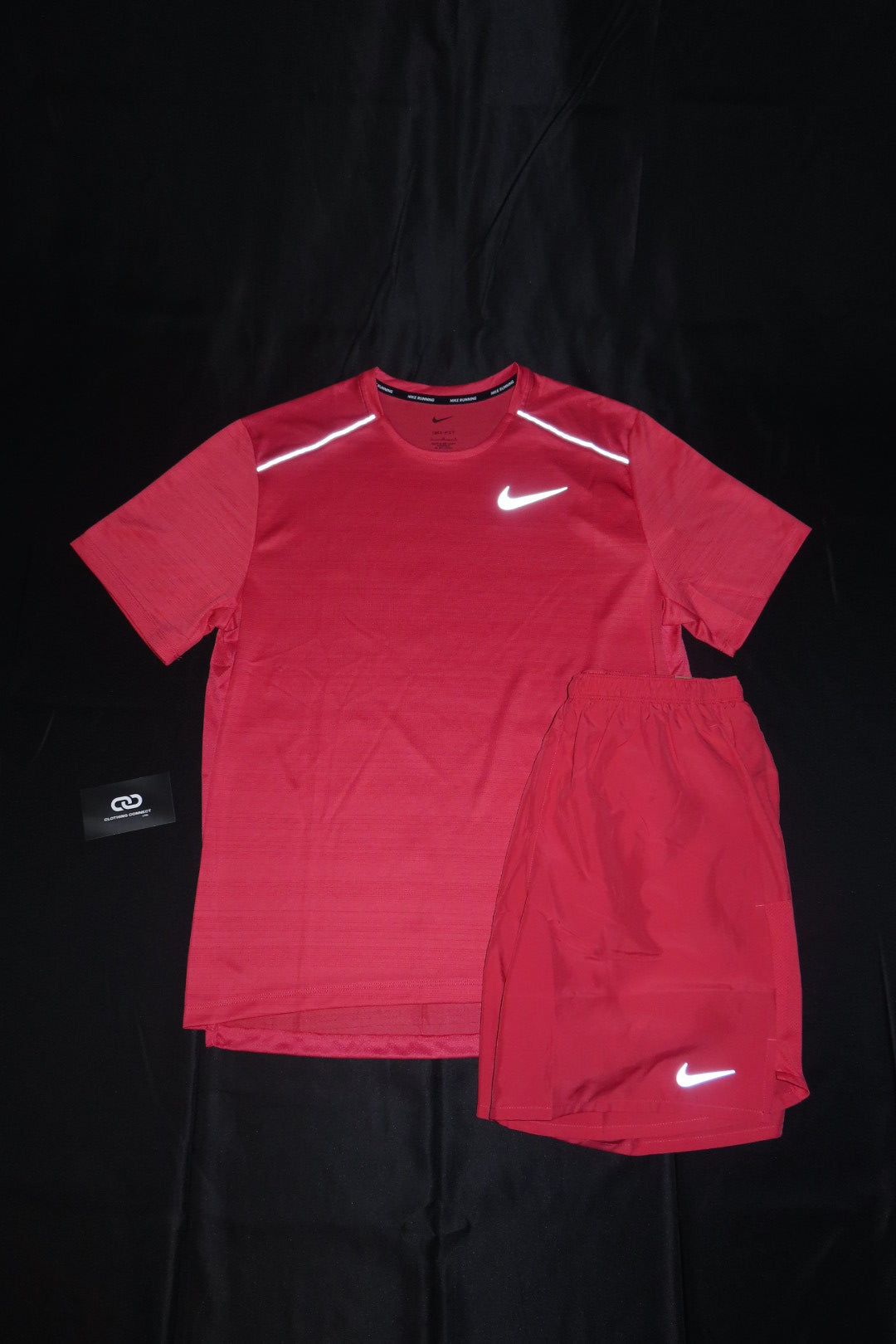 Nike Miler T-Shirt/7 Inch Challenger Shorts(Adobe Red)
