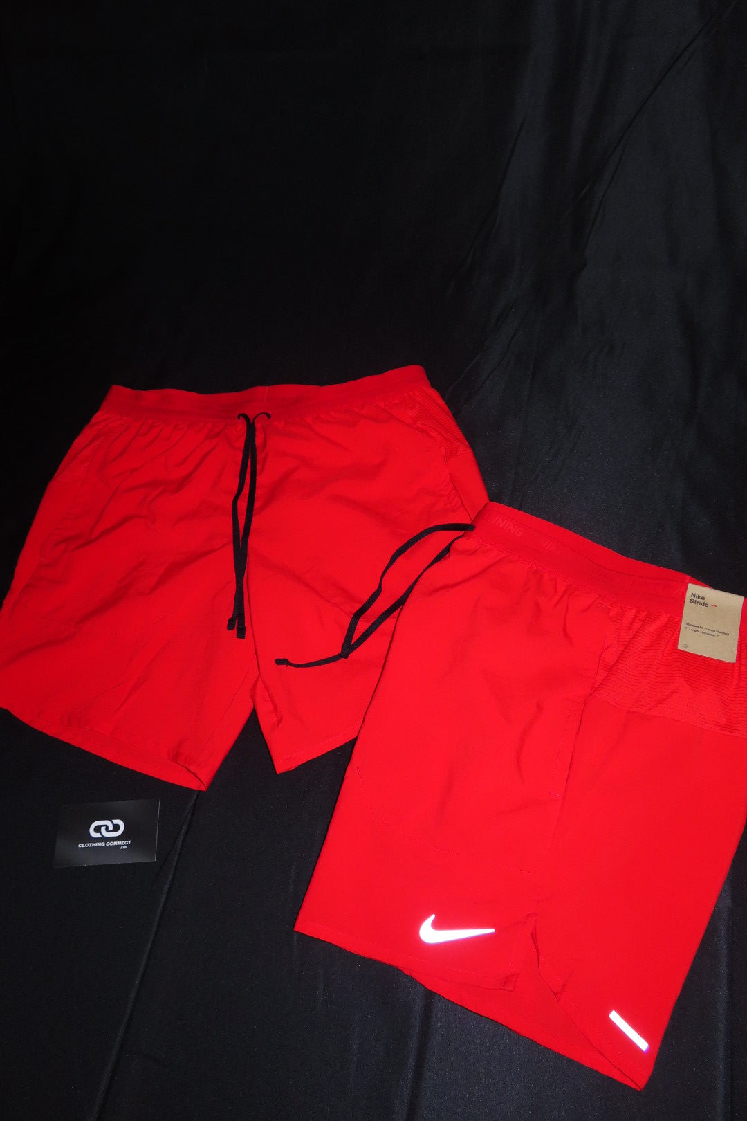 Nike Stride Shorts(Red)
