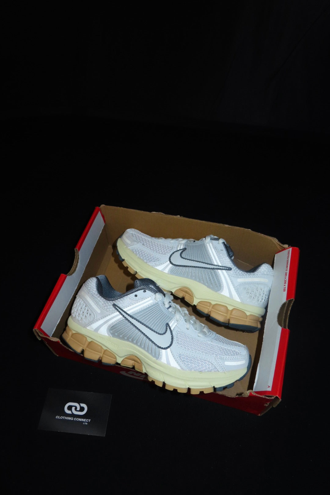 Nike Vomero 5(Summit White)