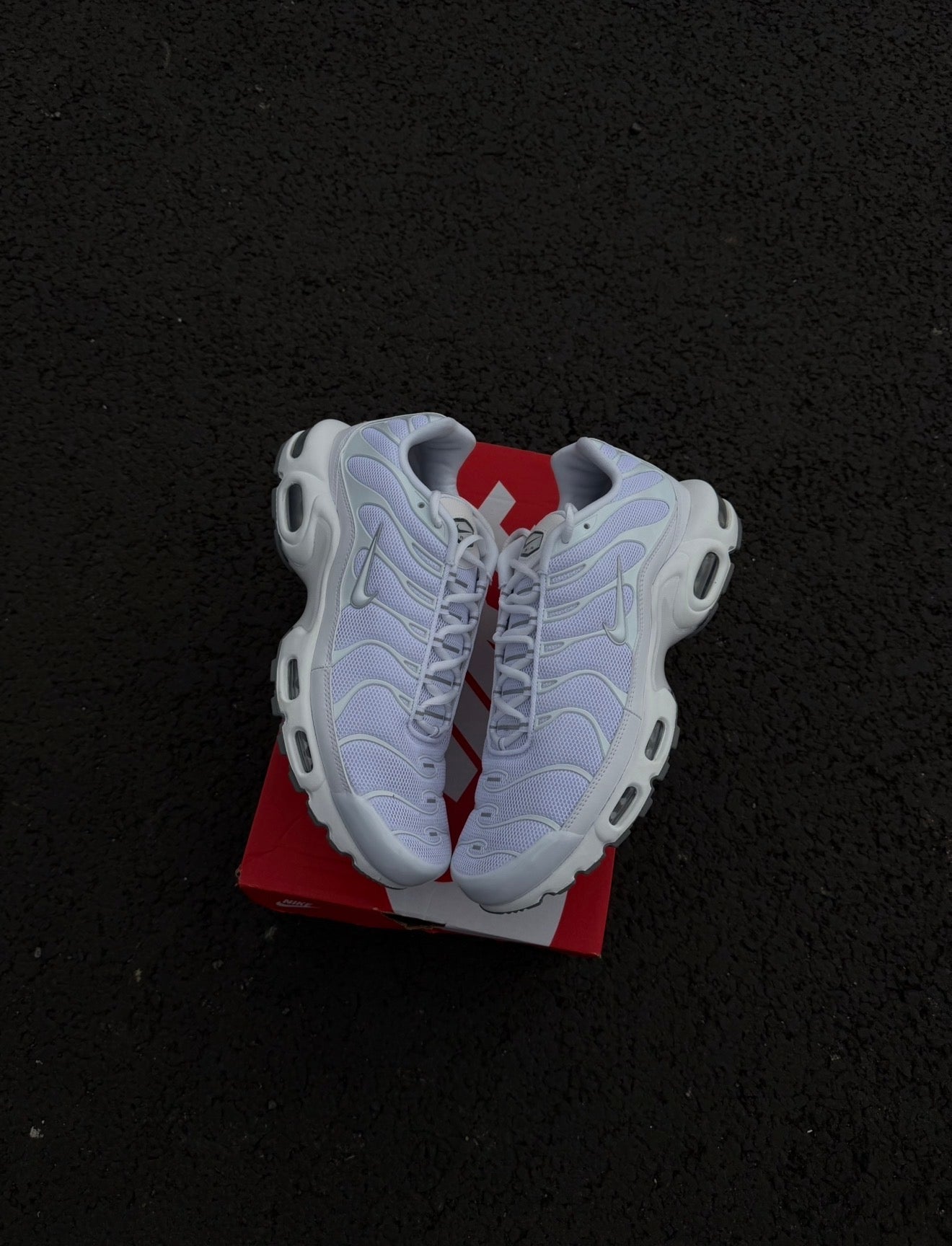 Nike Air Max TN’s 'Triple White'