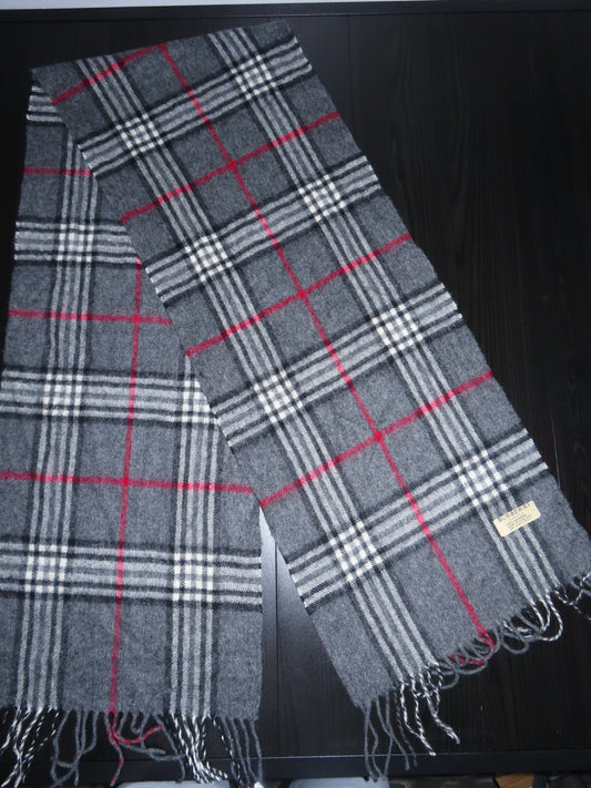 100% Cashmere Burberry Scarf