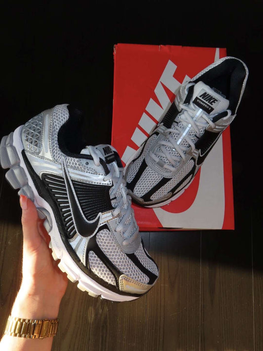 Nike Vomero 5