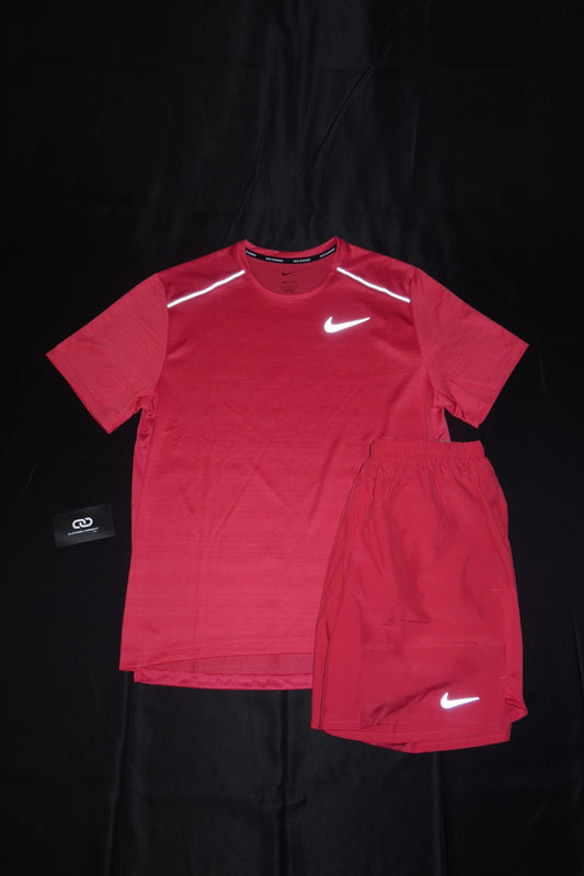 Nike Miler T-Shirt/7 Inch Challenger Shorts(Adobe Red)