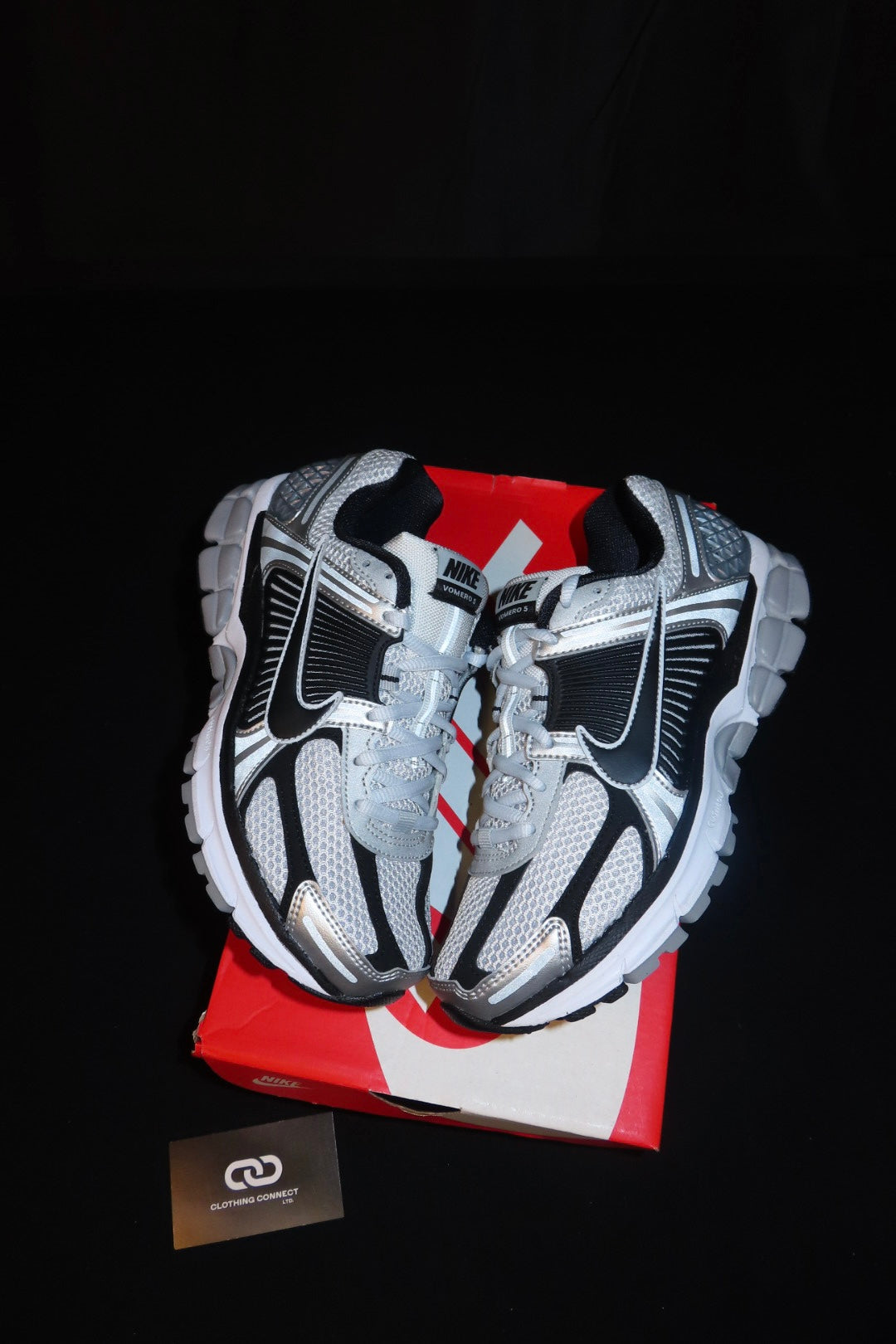 Nike Vomero 5(Black/Silver)